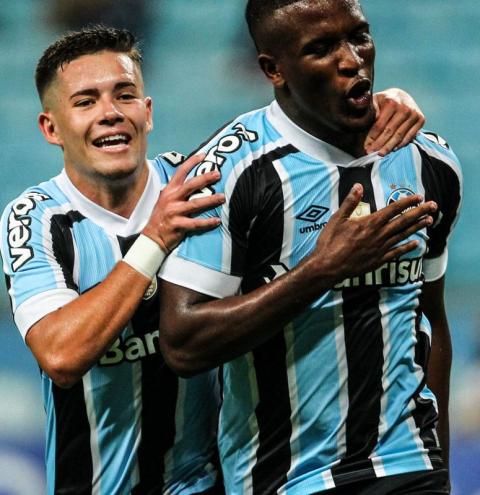 Elias comanda vitória do Grêmio sobre Caxias pelo Campeonato Gaúcho