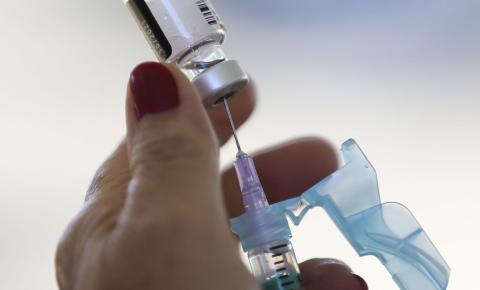 Começa amanhã vacinação de crianças contra a covid-19 em SP